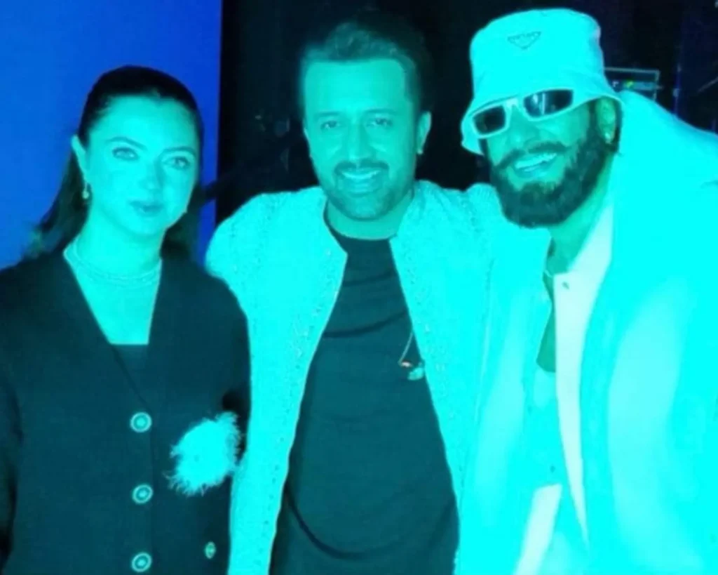 Atif Aslam & Sara Bharwana with Ranveer Singh